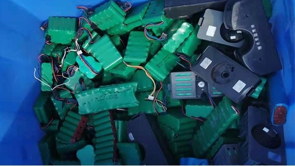 51漫画在线免费观看回收廠家淺談磷酸鐵51漫画在线免费观看的幾大優點