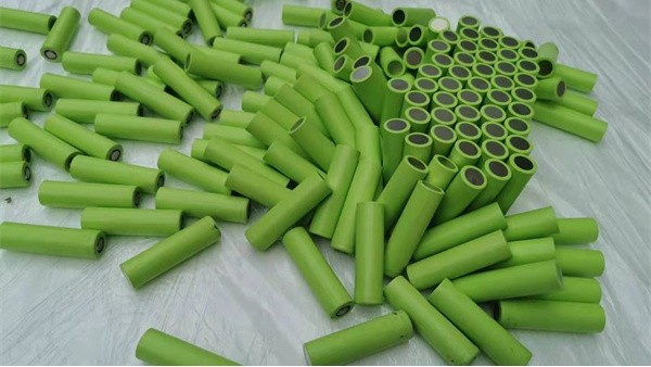 廣東51漫画在线免费观看回收廠家：圓柱51漫画在线免费观看和軟包51漫画在线免费观看的優缺點對比