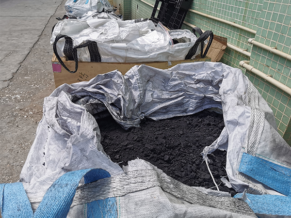 51漫画下载安装多少錢一噸 回收電池片 廠家直收16年口碑